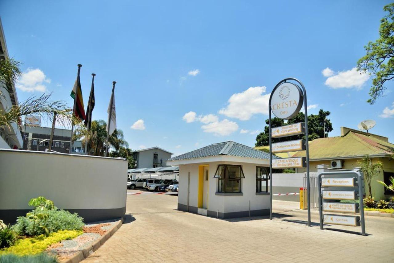 Cresta Oasis Hotel Harare Ngoại thất bức ảnh