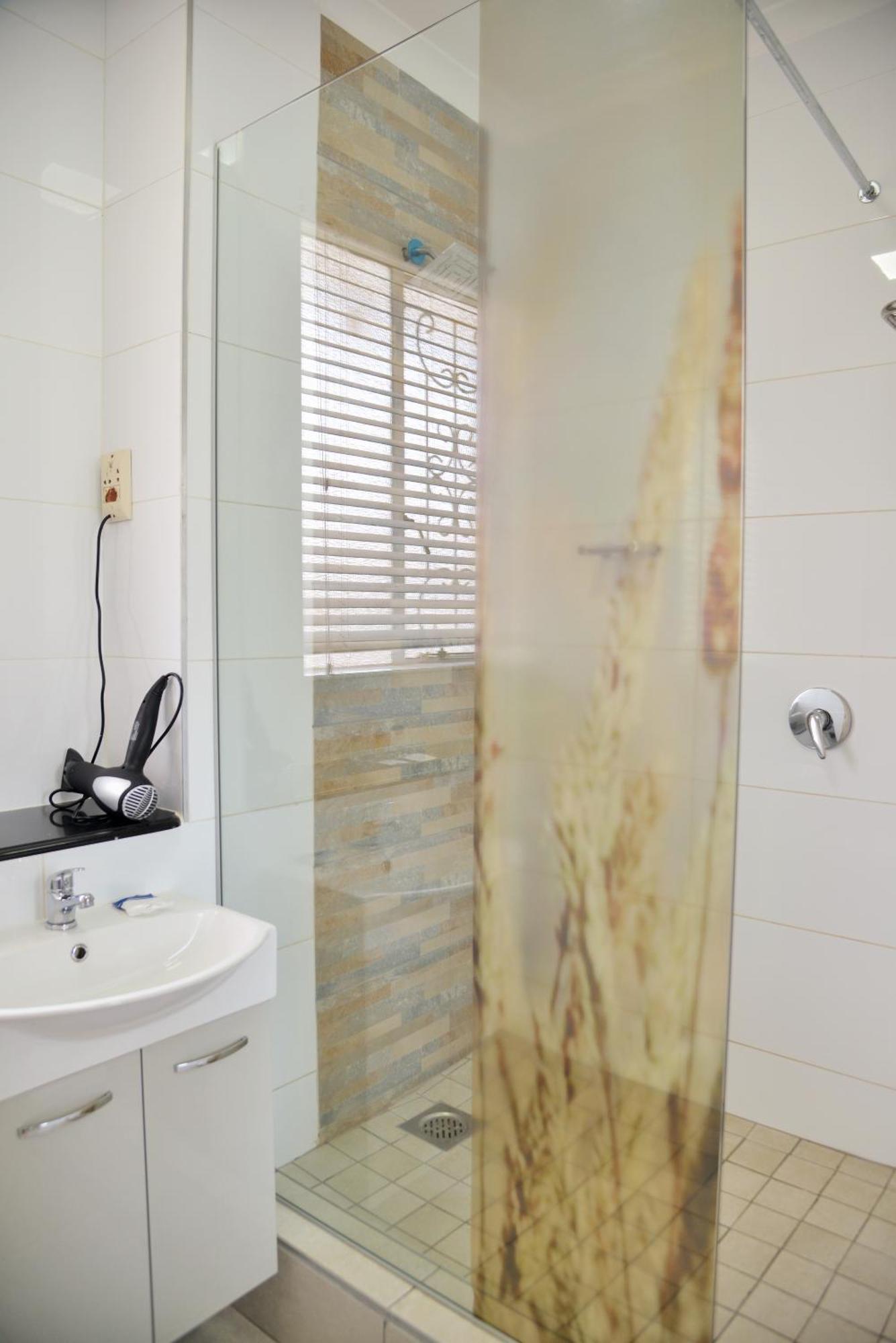 Cresta Oasis Hotel Harare Ngoại thất bức ảnh