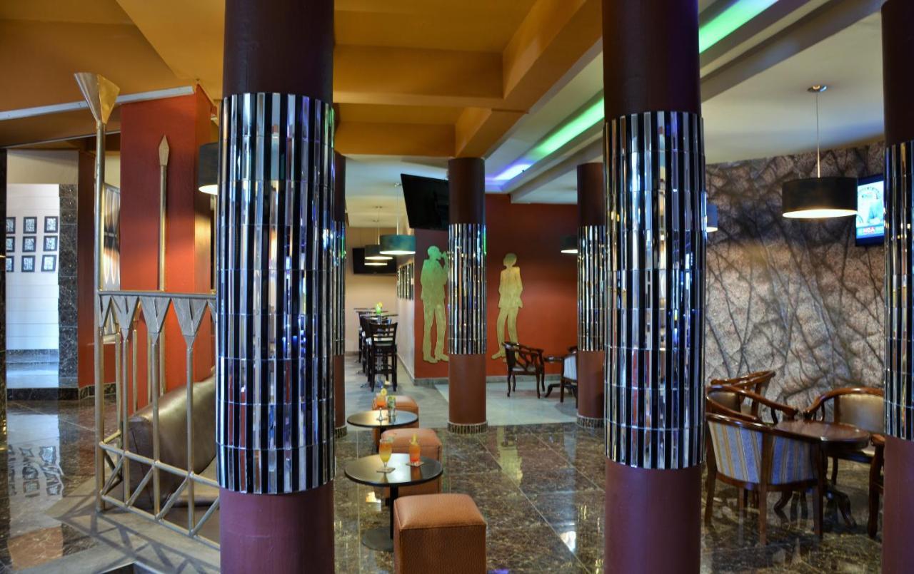 Cresta Oasis Hotel Harare Ngoại thất bức ảnh